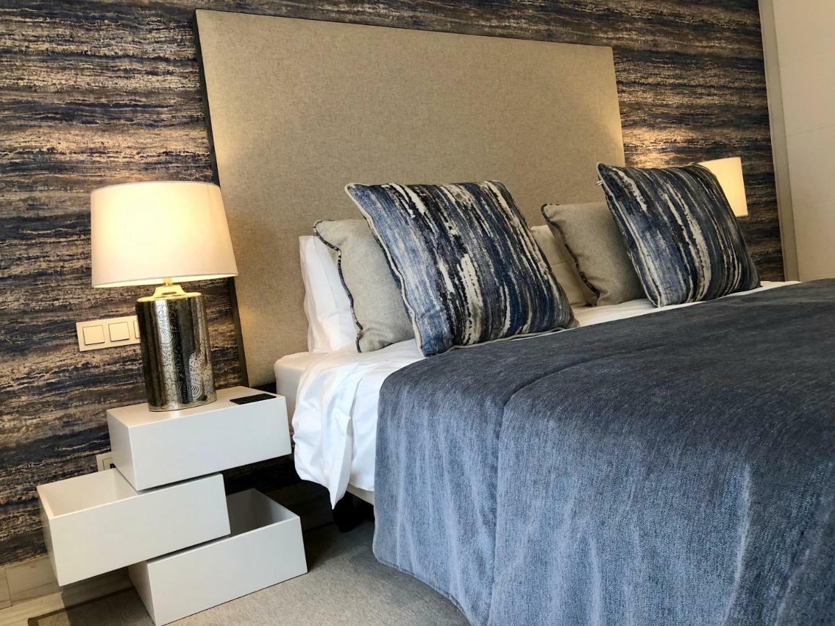 Luxury Apartment In La Isla, Walking Distance To Puerto Banus Marbella Exterior foto